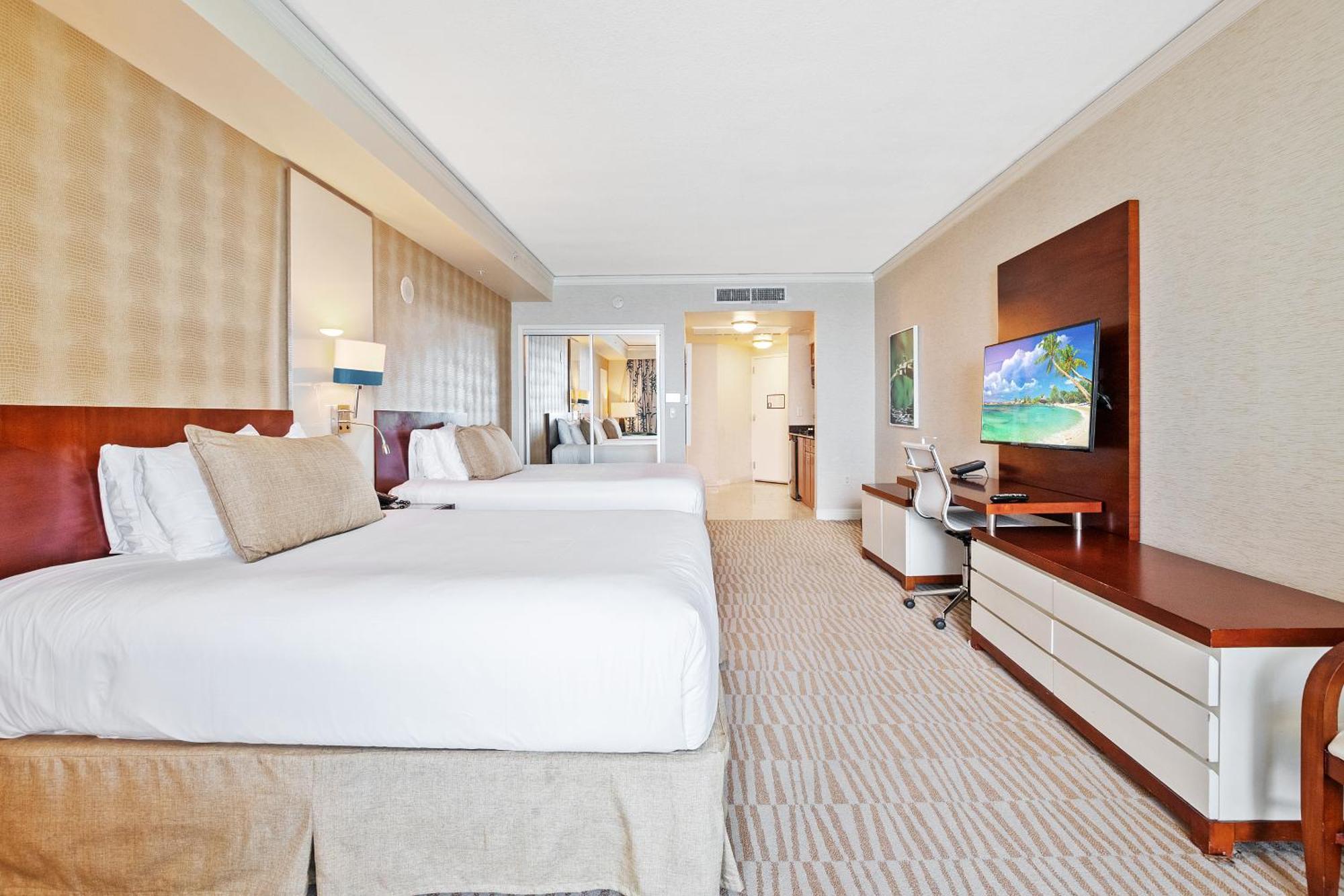 Trump International Deluxe 2 Queen Bed Ocean Front Санни Айлес Экстерьер фото