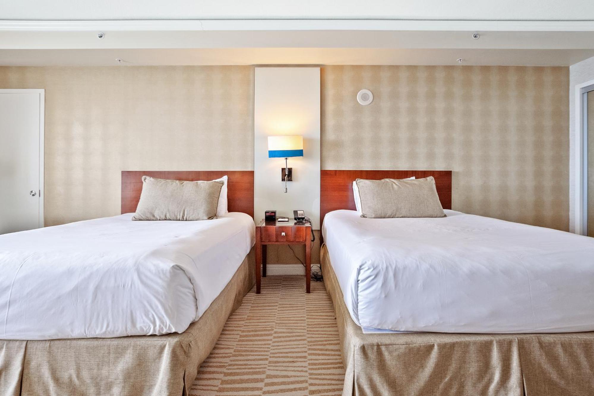Trump International Deluxe 2 Queen Bed Ocean Front Санни Айлес Экстерьер фото